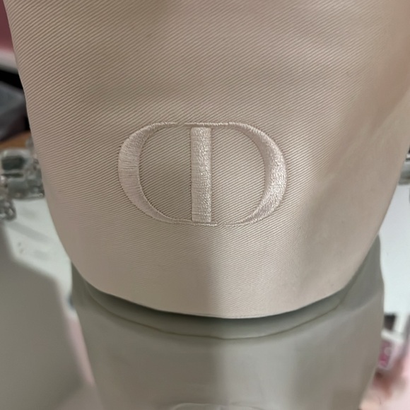 Dior Bucket Bag - Picture 3 of 11